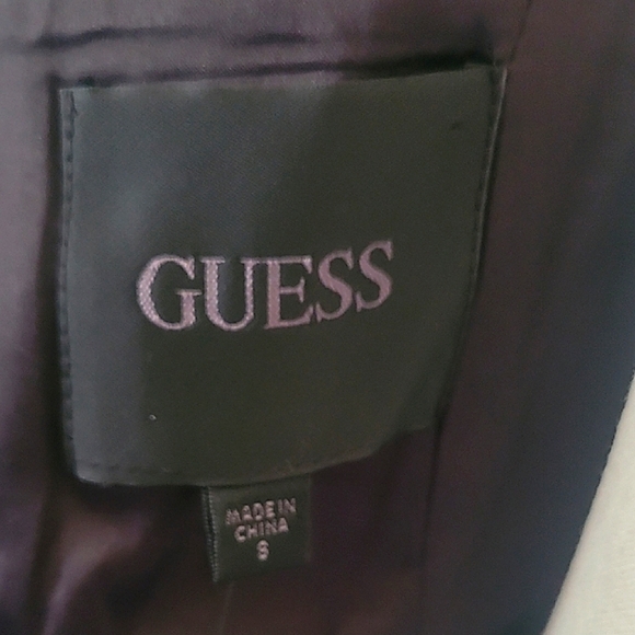 Guess Black and White Mini Dress with Chic Appeal - Picture 2 of 10